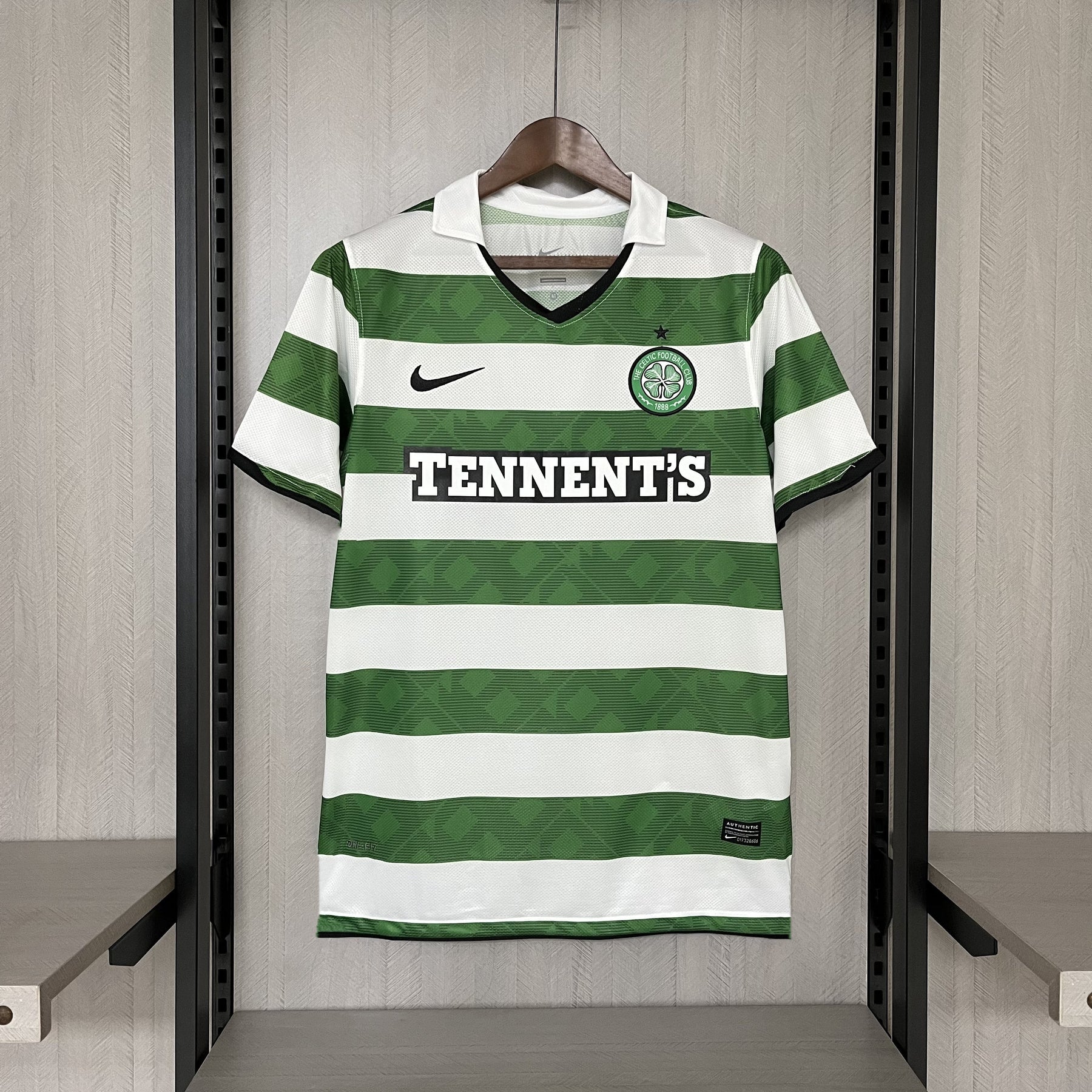 Celtic Retro 2010/12 Home